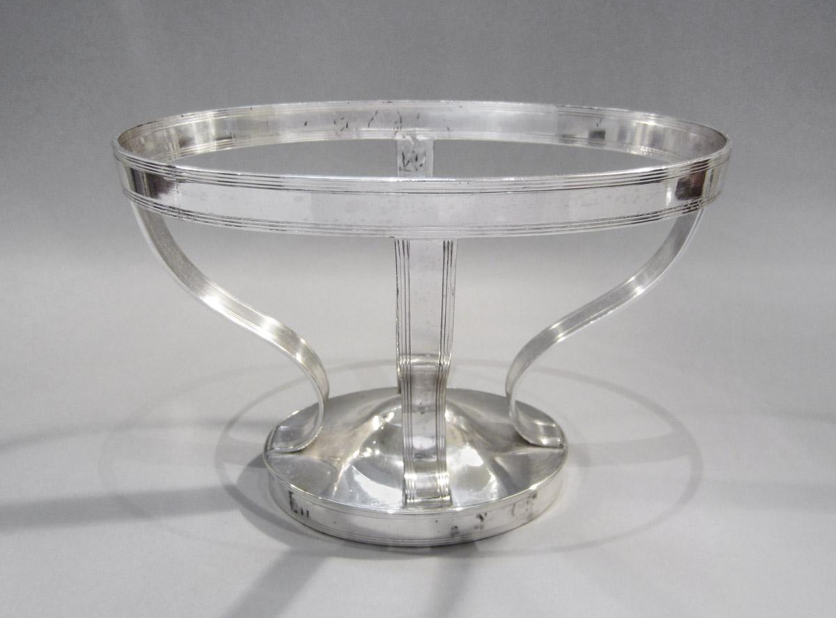 1961.0963 D Epergne rack
