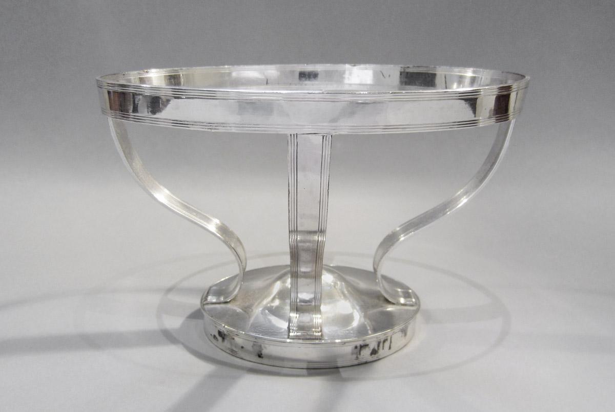 1961.0963 E Epergne rack