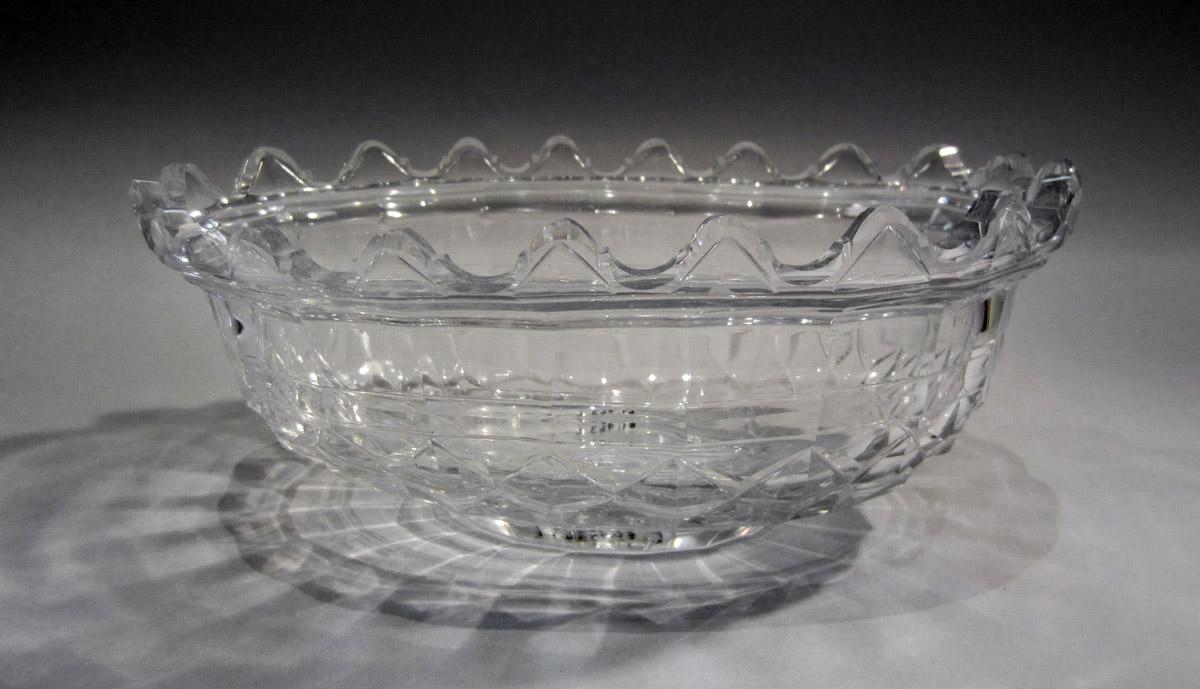 1961.0963 L Epergne dish