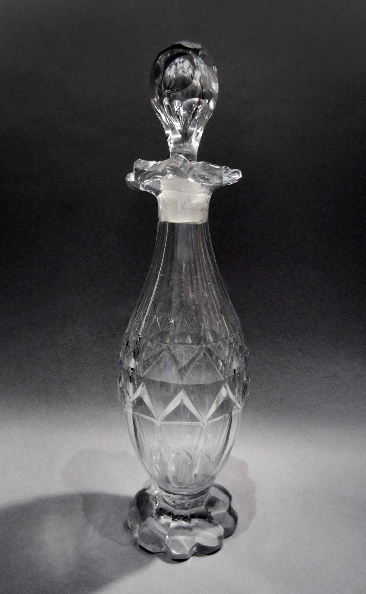 1961.0963 M Epergne bottle