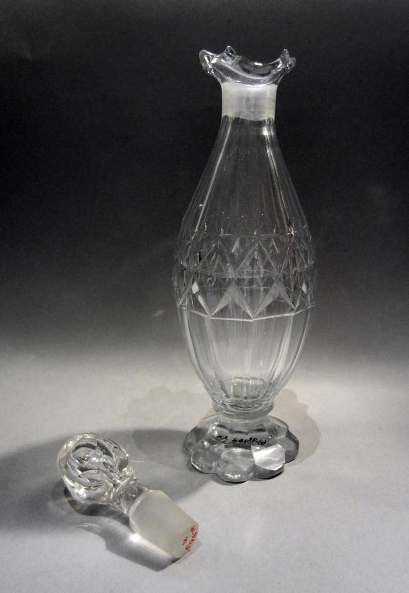 1961.0963 N Epergne bottle, view 2