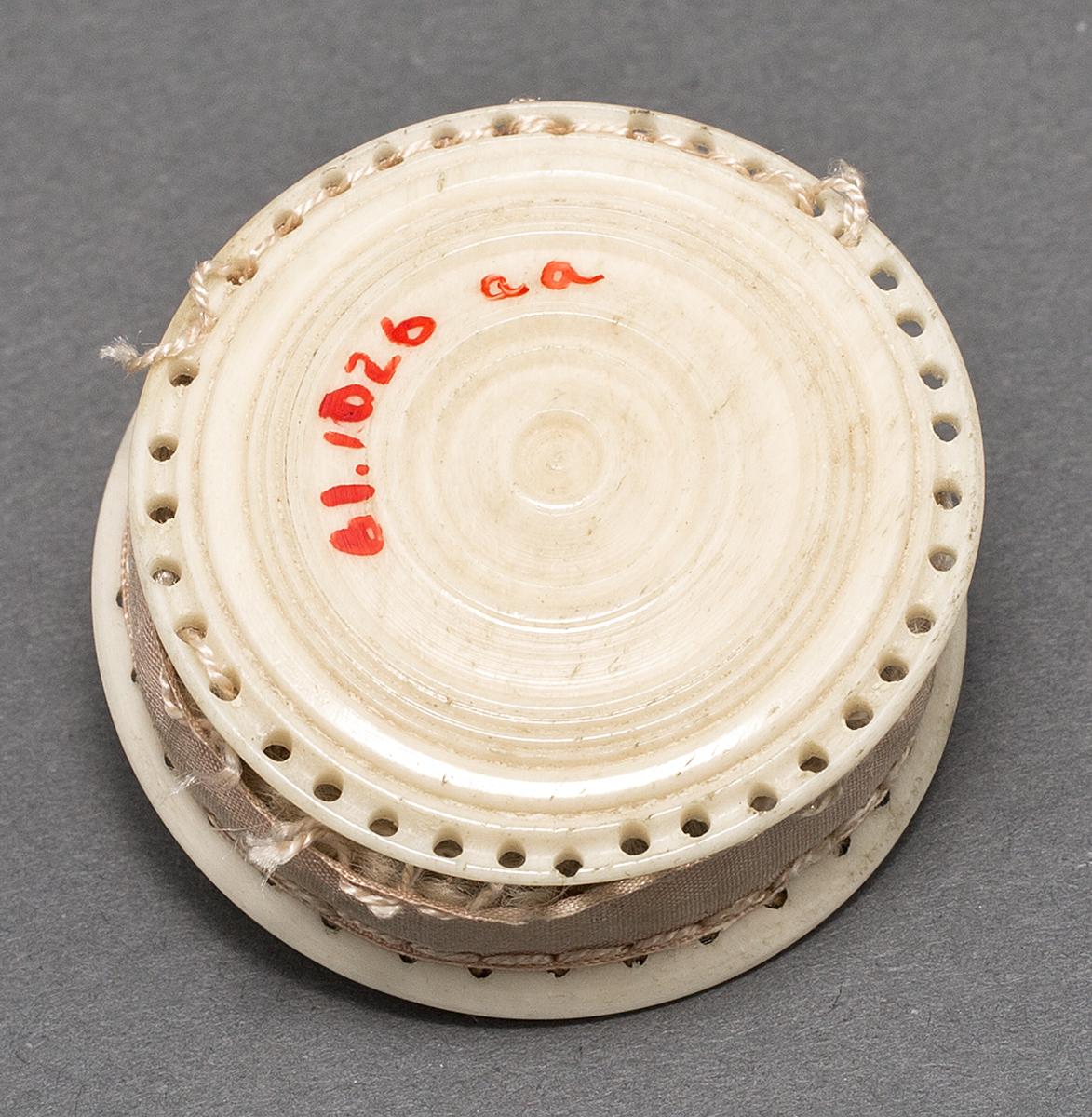 1961.1026 AA Pincushion, View 2