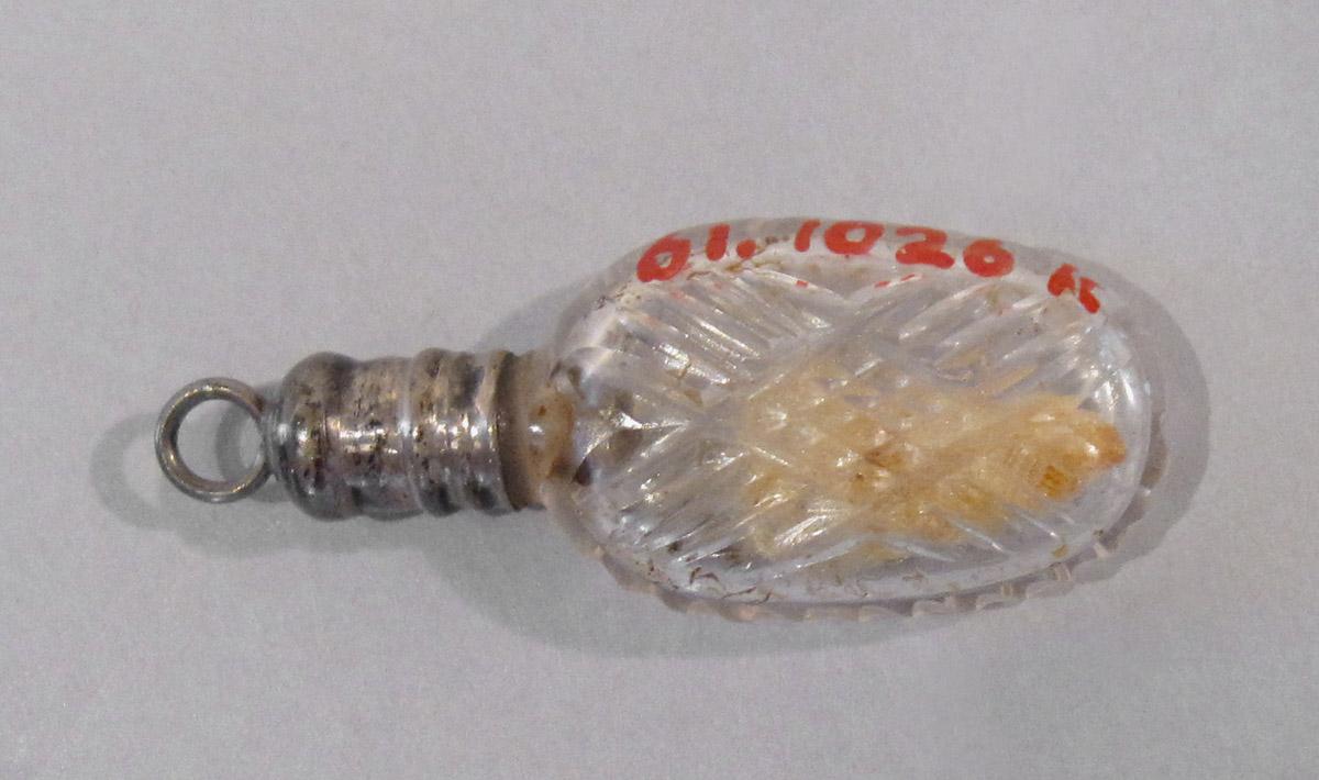 1961.1026 K Bottle, side 2