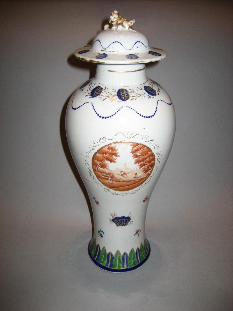 1961.1032.002 Vase view3