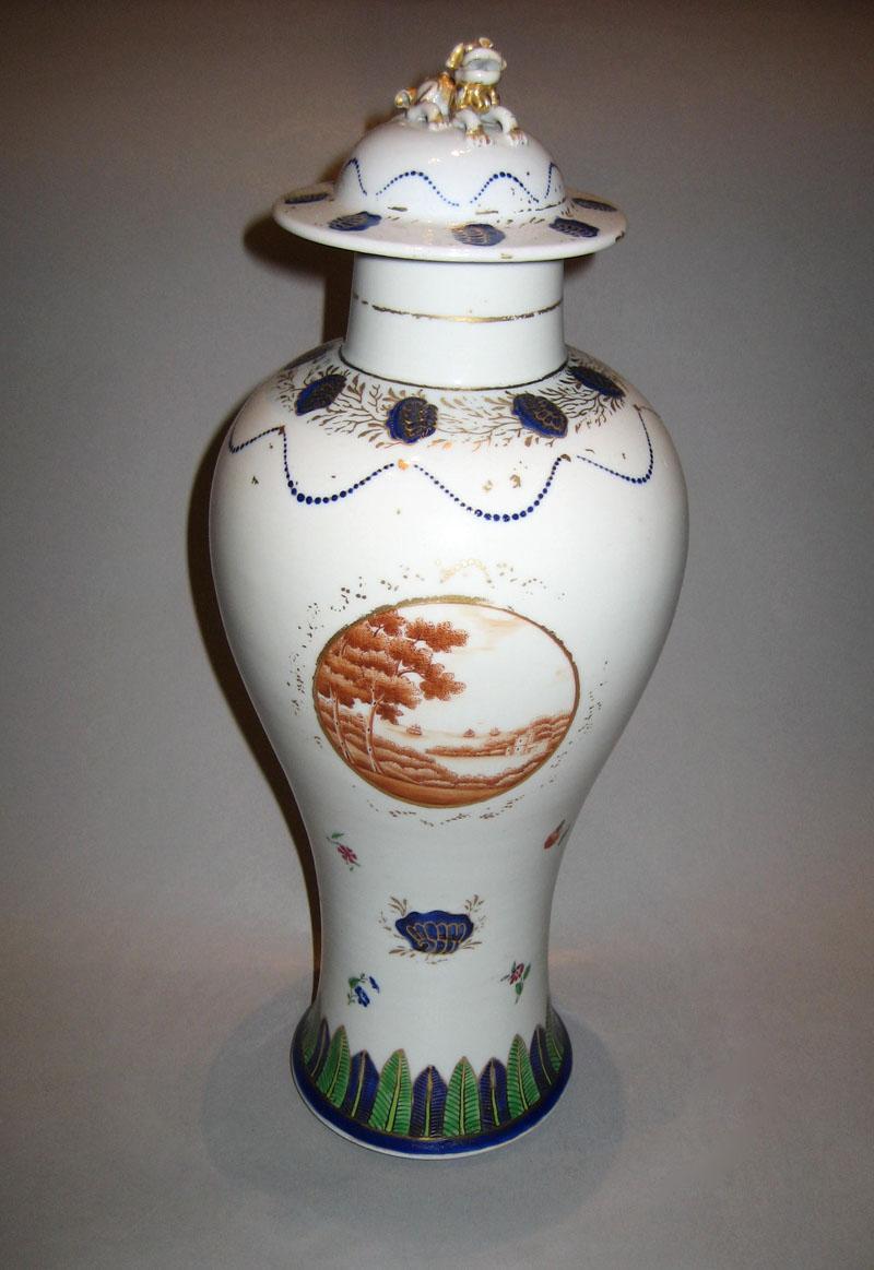 1961.1032.003 Vase view1