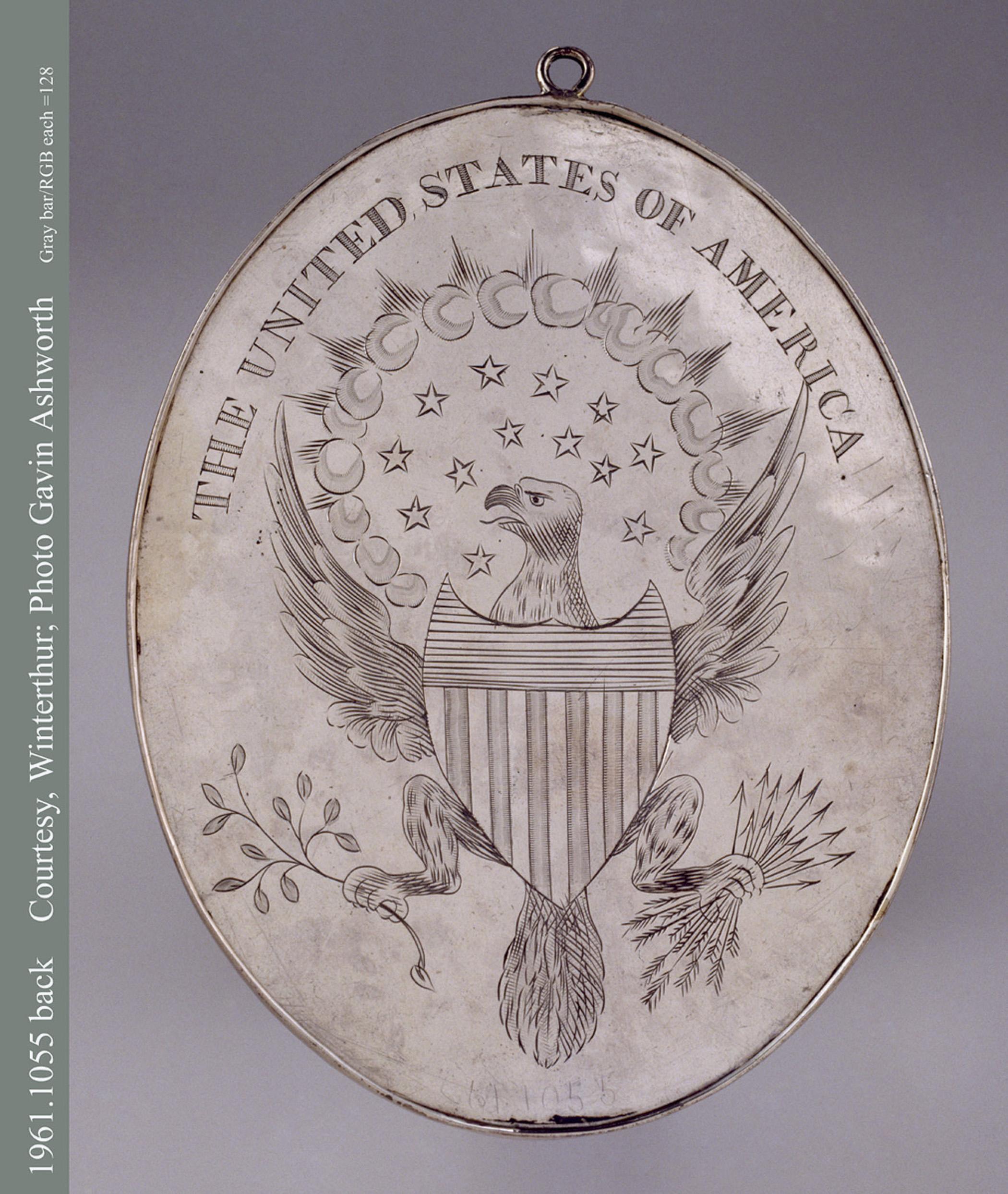 1961.1055 Medal (back)