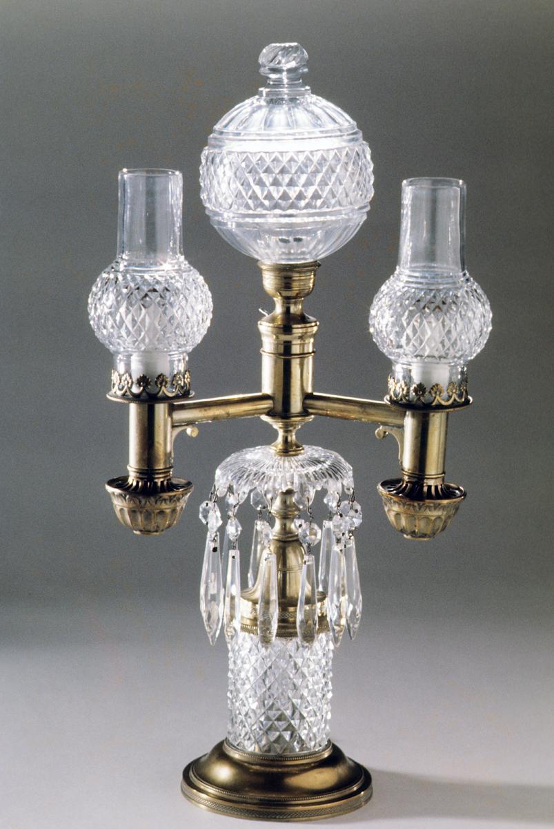1961.1070.001 or .002 Lamp, View 2