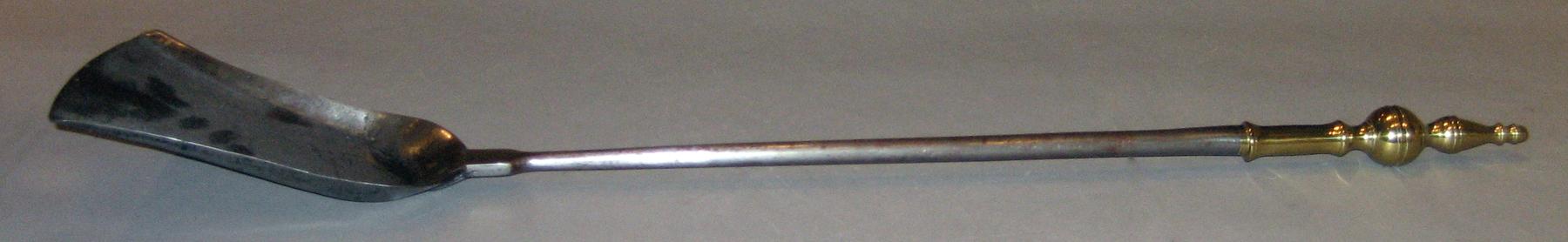 1961.1080 Shovel