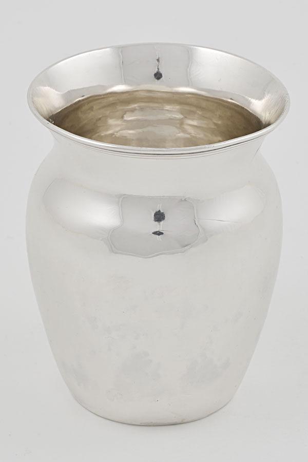 1961.1093 Silver Beaker
