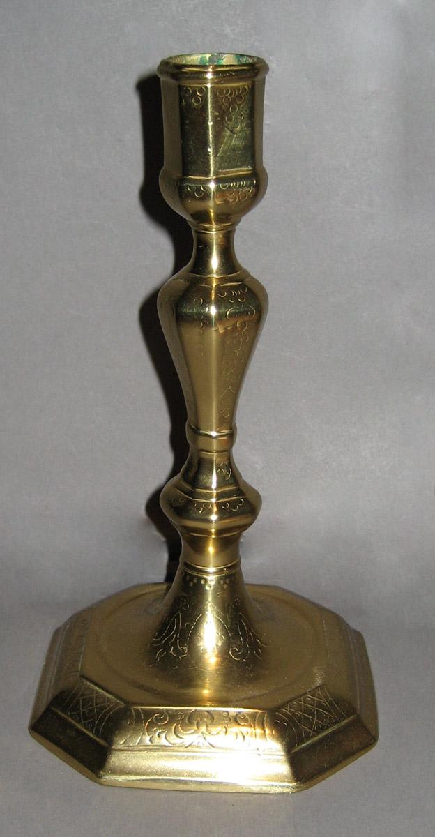 1961.1099.002 Candlestick