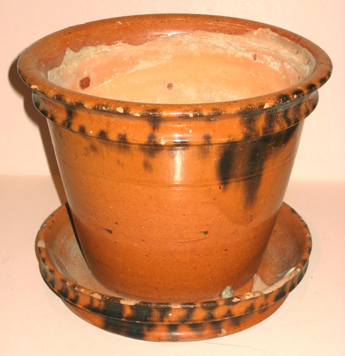 1961.1119 Flower Container
