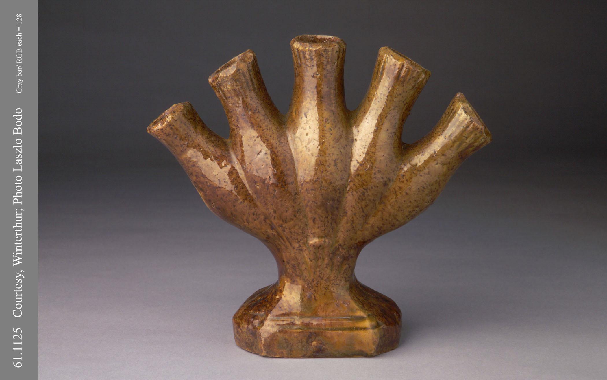 1961.1125 Vase