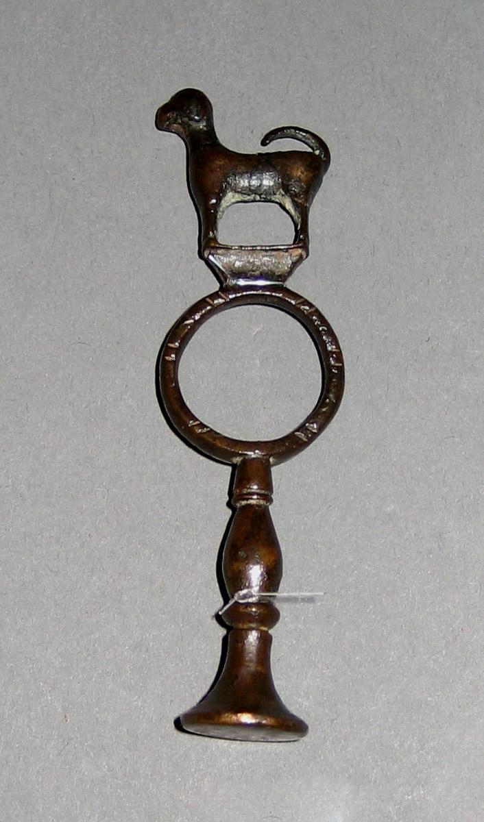 1961.1171 Pipe Tamper (color)