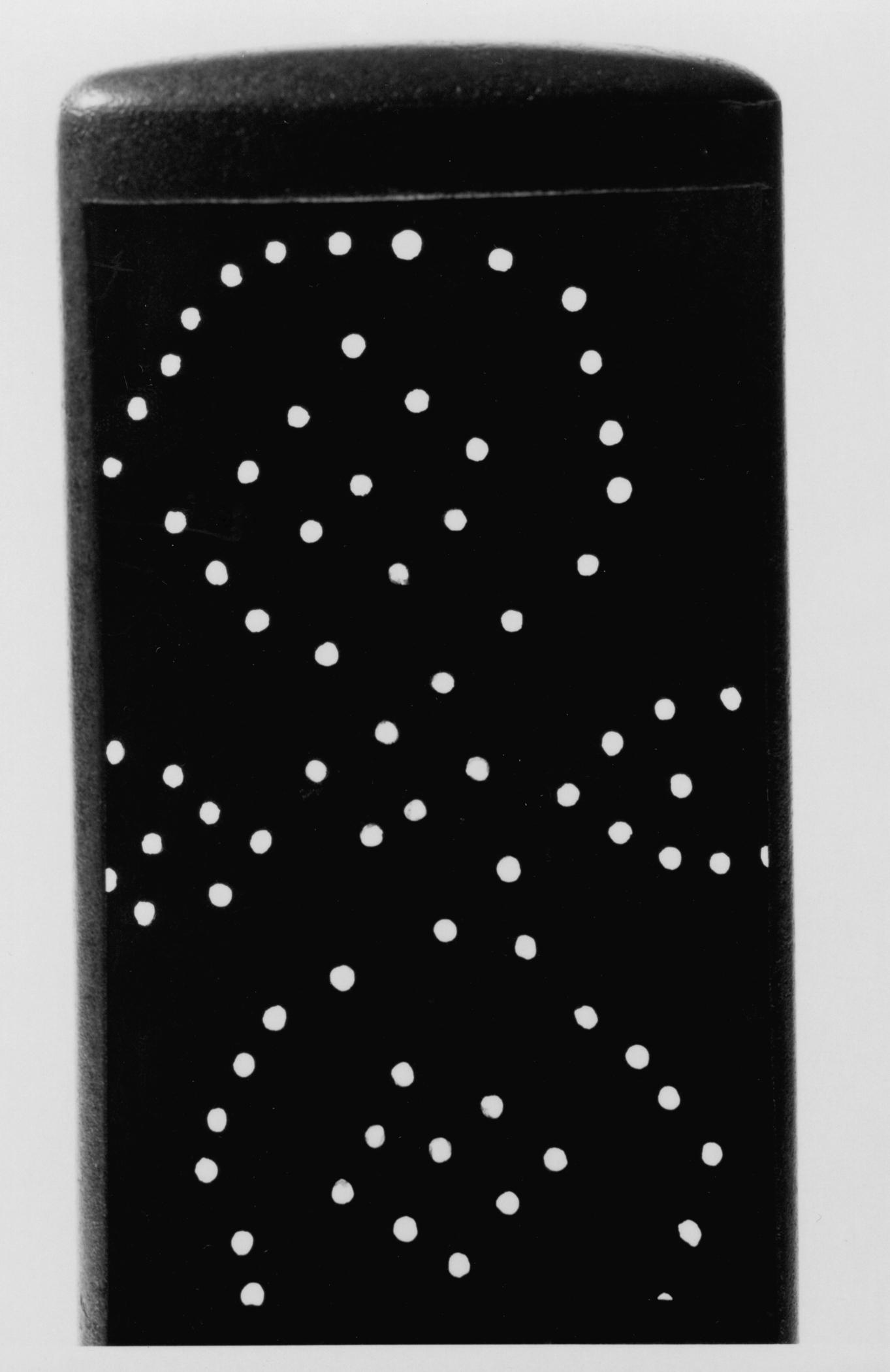 1961.1173 Tobacco box (detail)