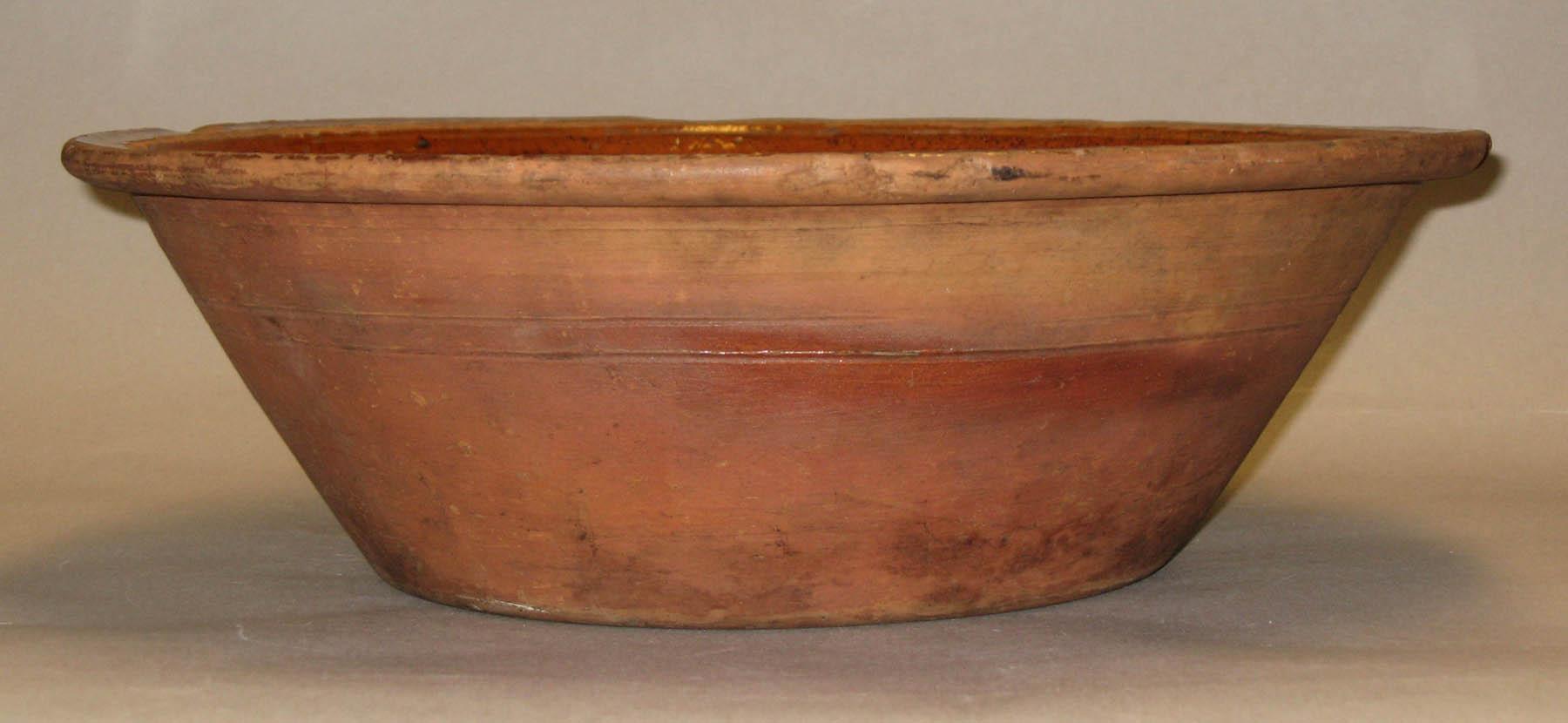 1961.1186 Slipware dish (profile)