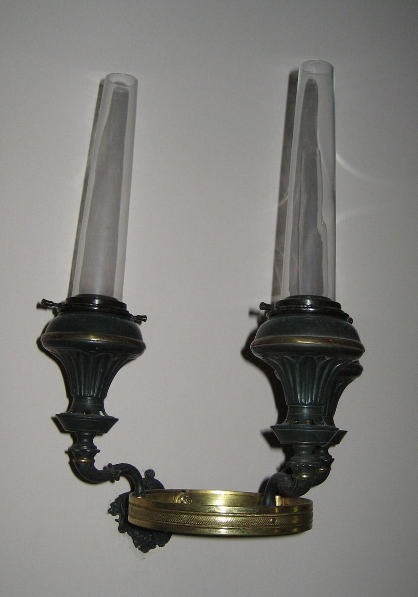 1961.1225.001 Sconce