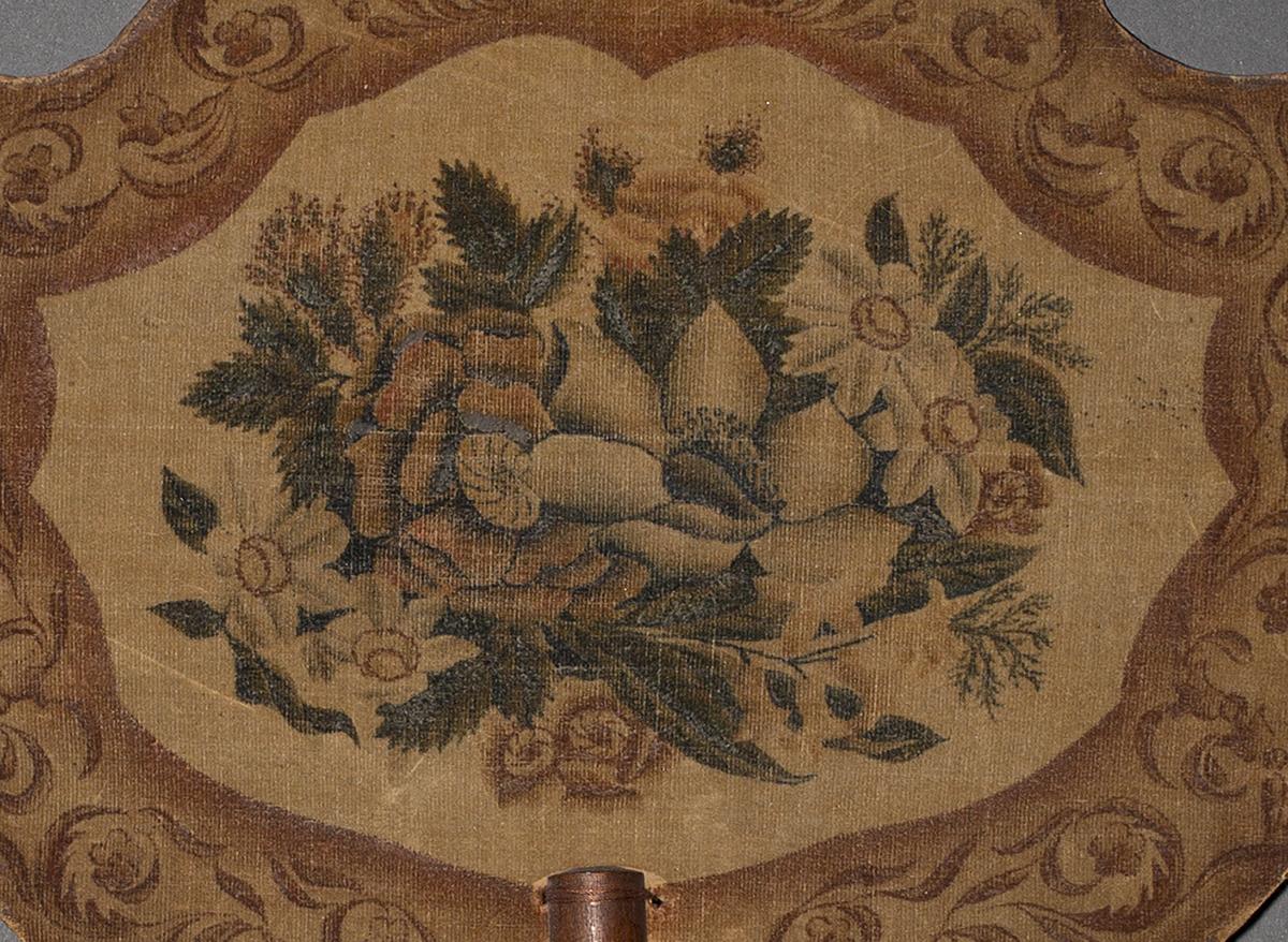 1961.1271.001 Hand Screen, Detail 3
