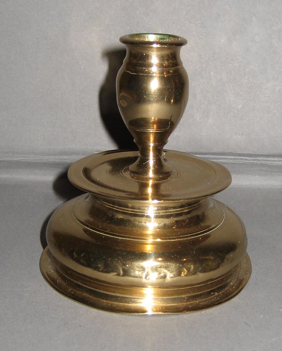 1961.1310.001 Candlestick