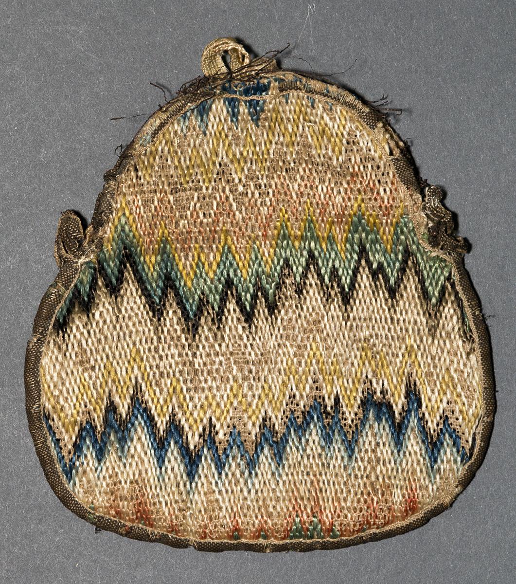 1961.1355 Purse