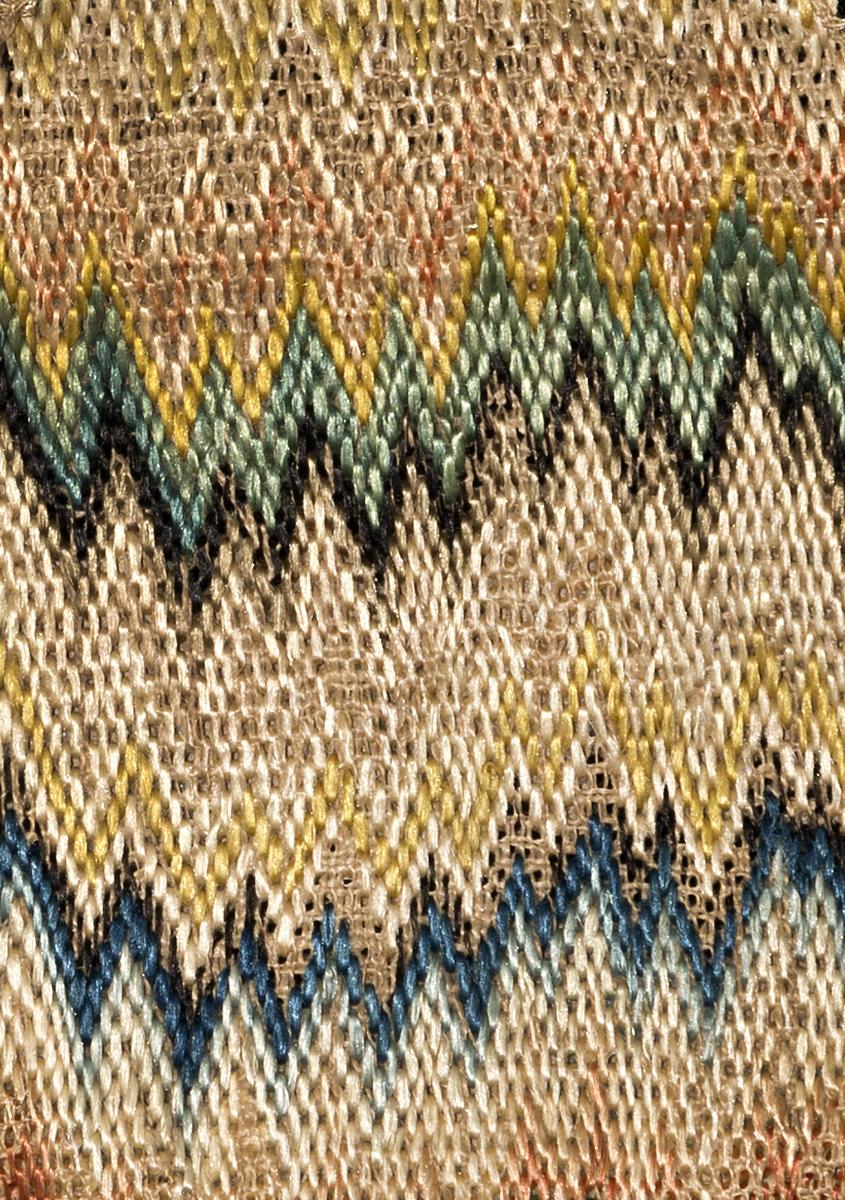 1961.1355 Purse, Detail