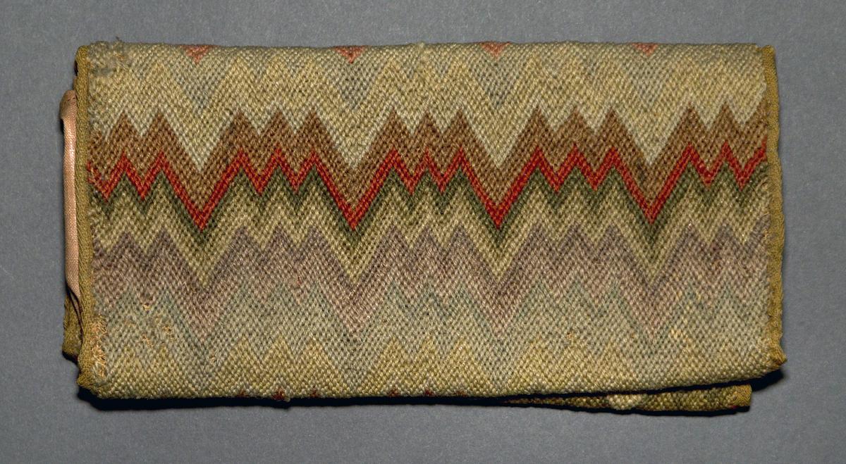 1961.1356 Pocketbook