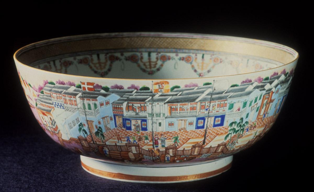 1961.1427 Bowl, view 4