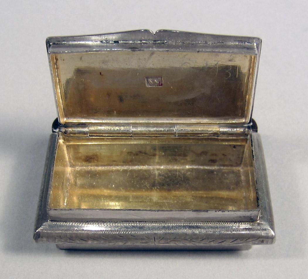 1961.1431 Flint and steel, interior
