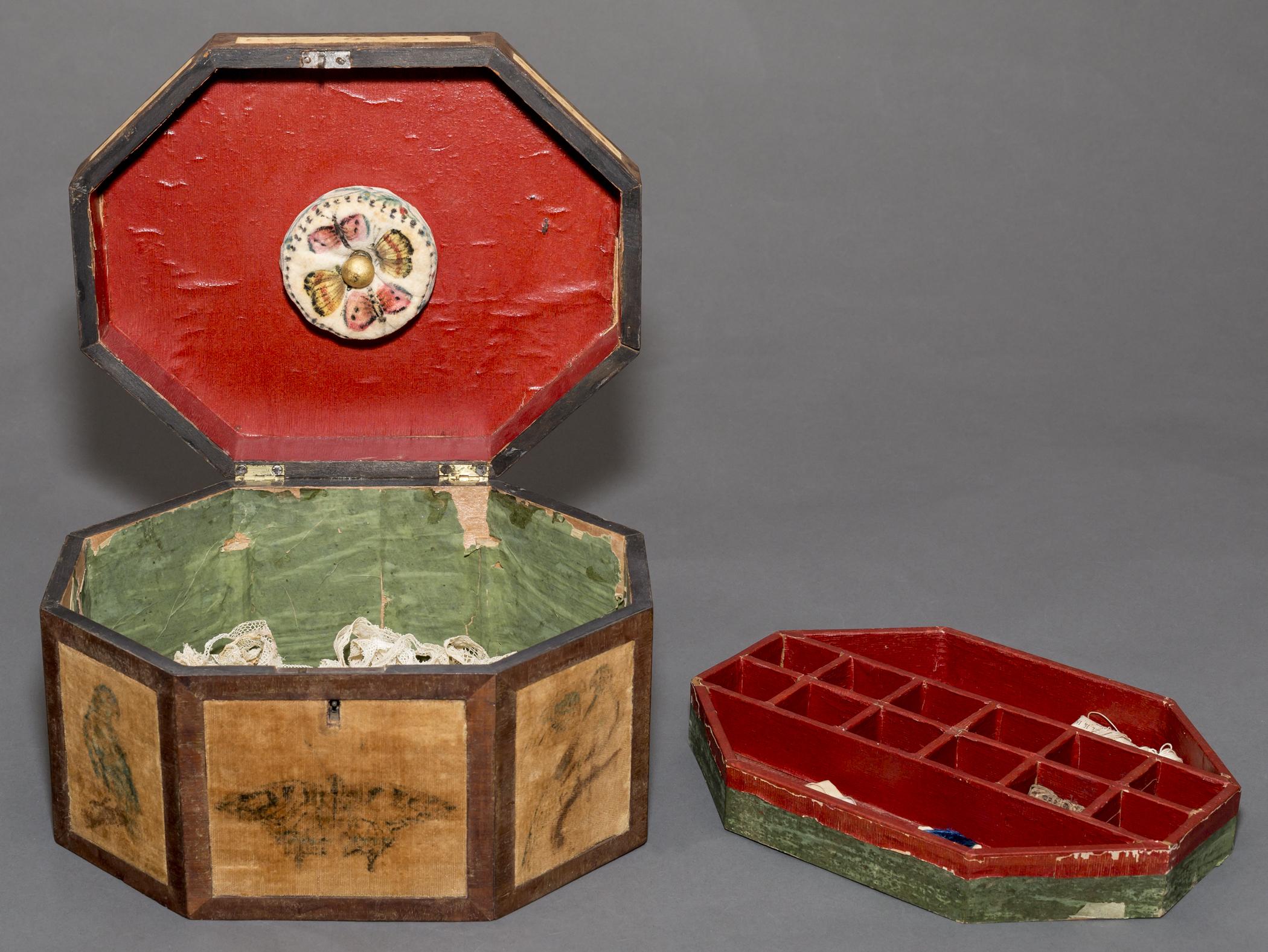 1961.1445 A Box, B Tray, view 2