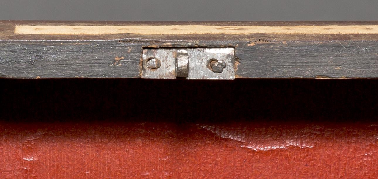 1961.1445 A Box, interior, detail 2