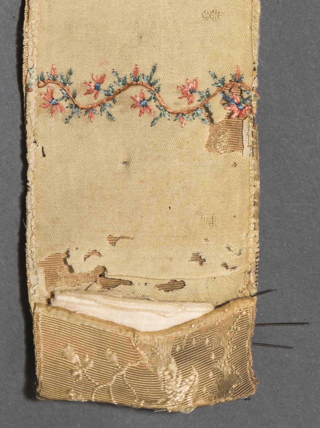 1961.1445 A Box contents, sewing roll, detail 3