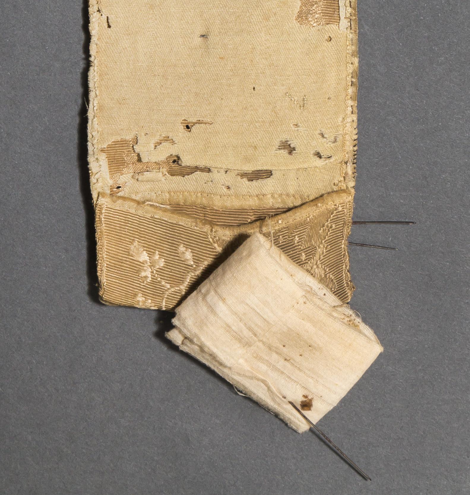 1961.1445 A Box contents, sewing roll, detail 4