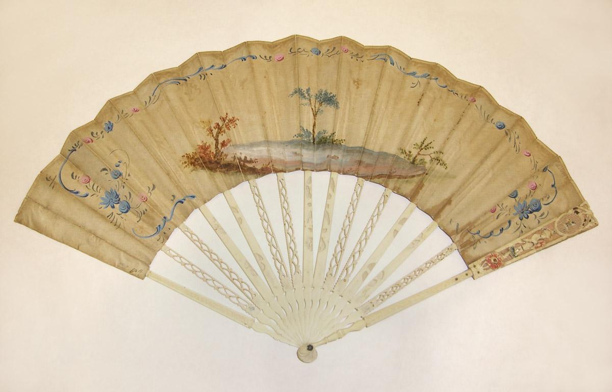 1961.1447 Fan, side 2