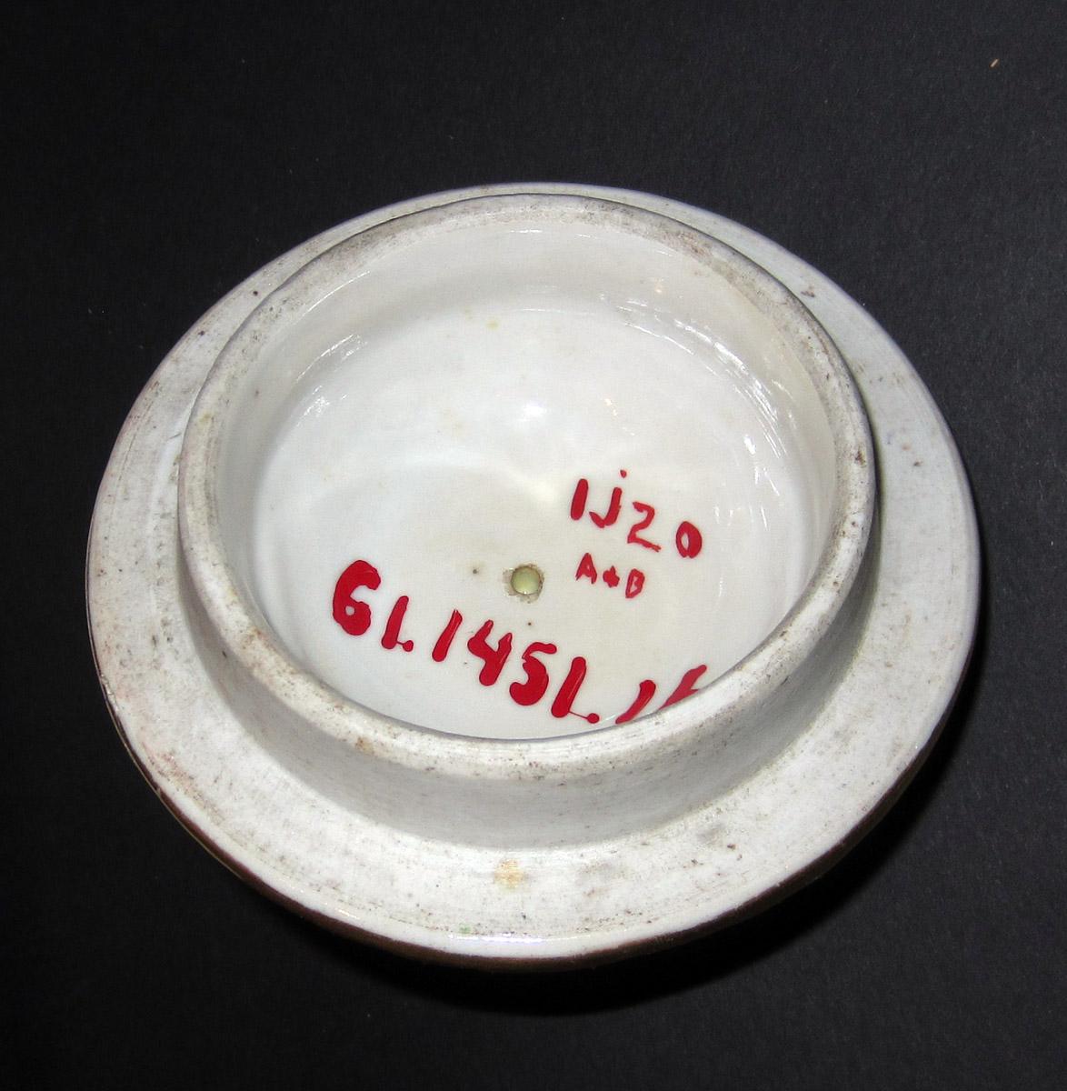 1961.1451.002.B.underside