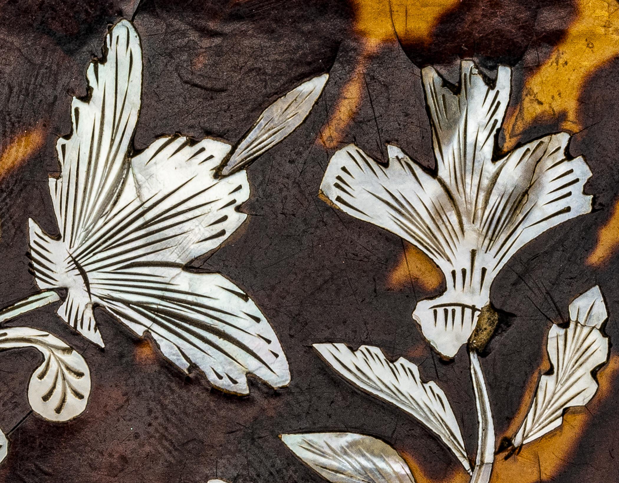 1961.1452 Box, detail 2