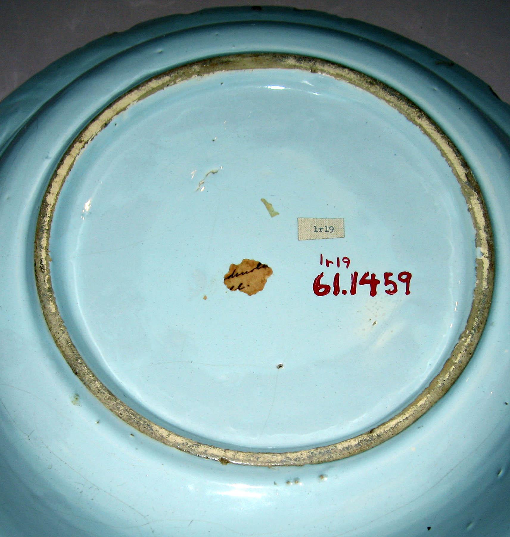1961.1459 Earthenware bowl (underside)