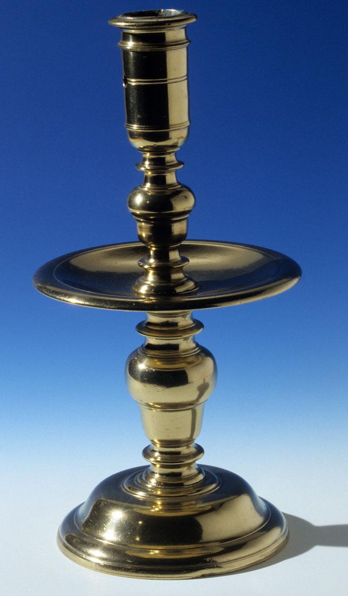 1961.1470 Candlestick