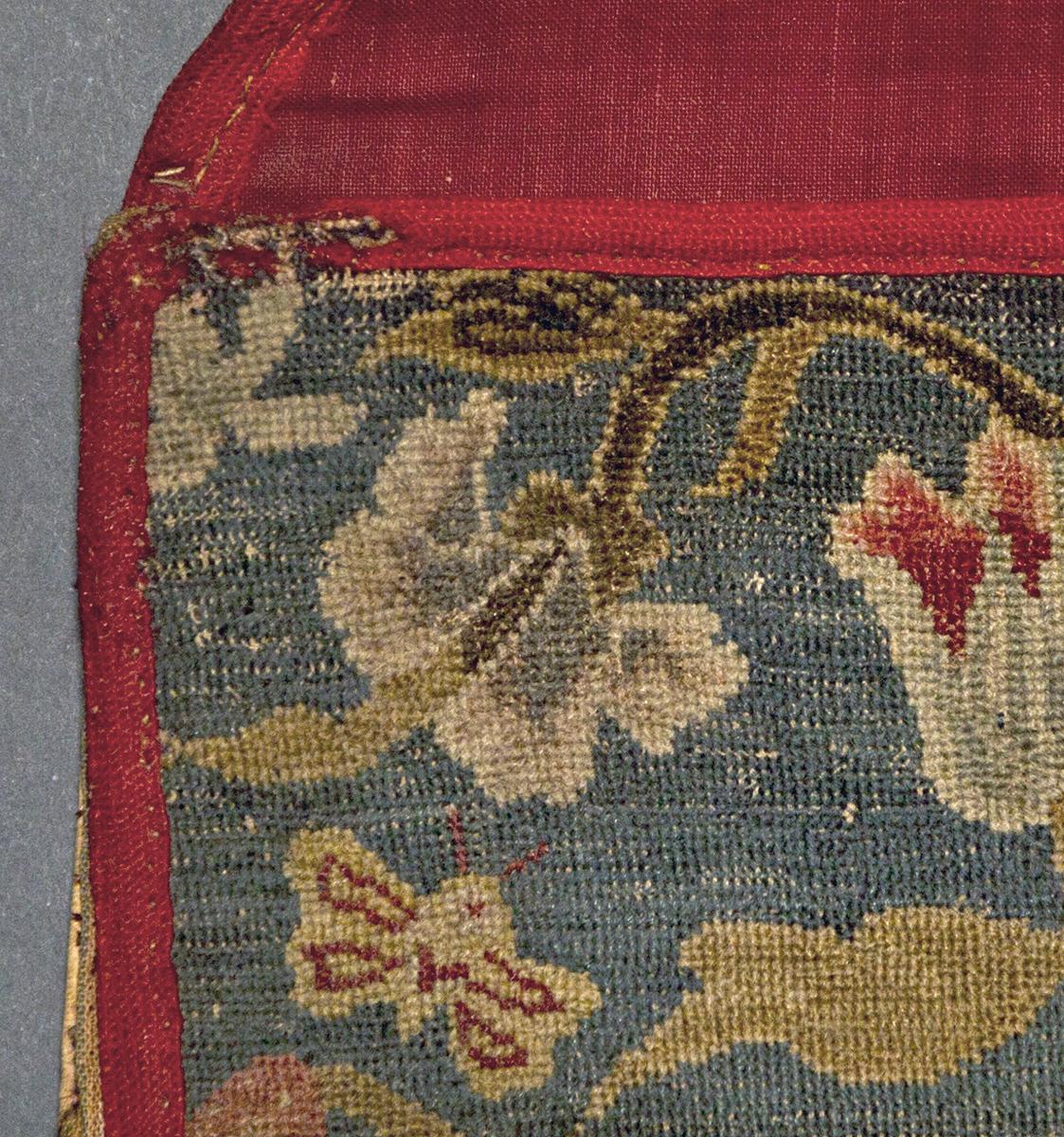 1961.1476 Pocketbook, Inside Detail