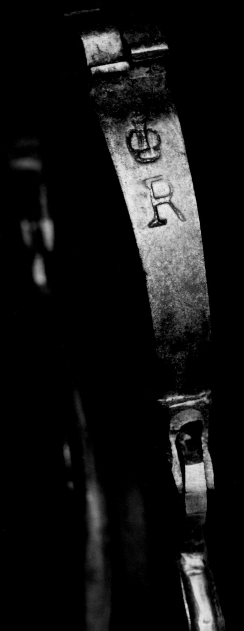 1961.1478 B Pince-nez detail