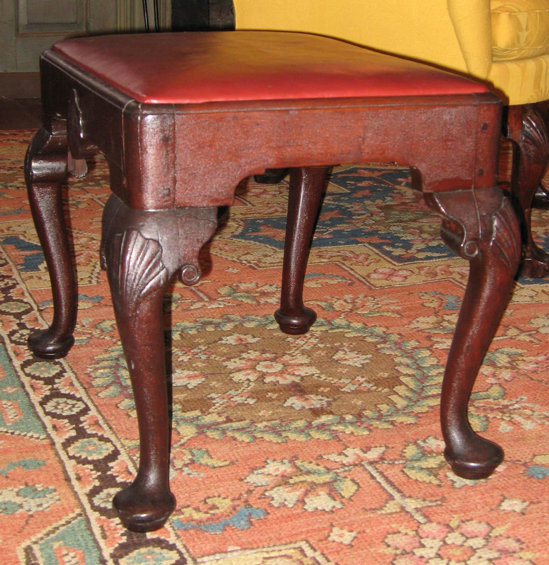 1961.1533 Stool (side view)