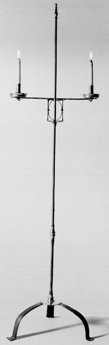 1961.1546 Candlestand
