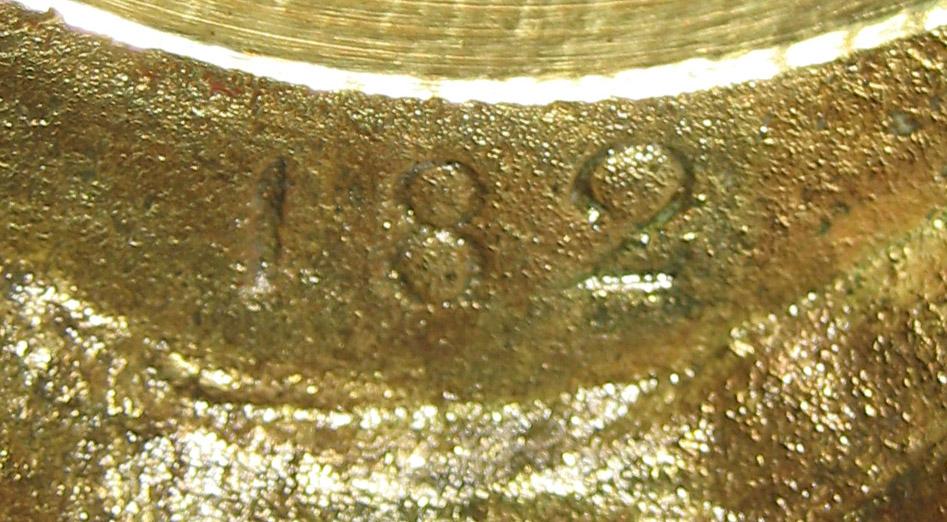 1961.1562.002 Candlestick (mark)