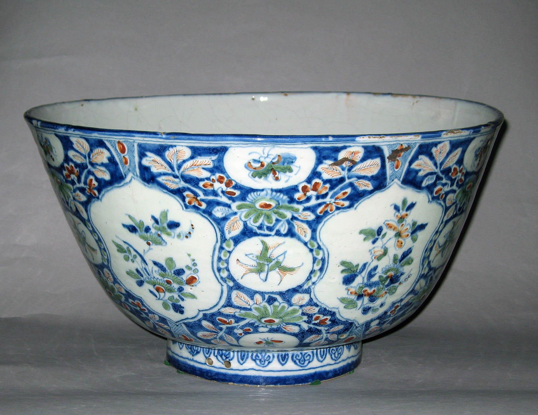 1961.1596 Delftware punch bowl