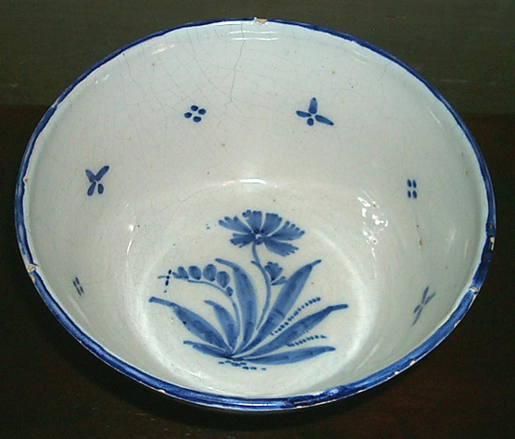 1961.1598 Delft punch bowl top