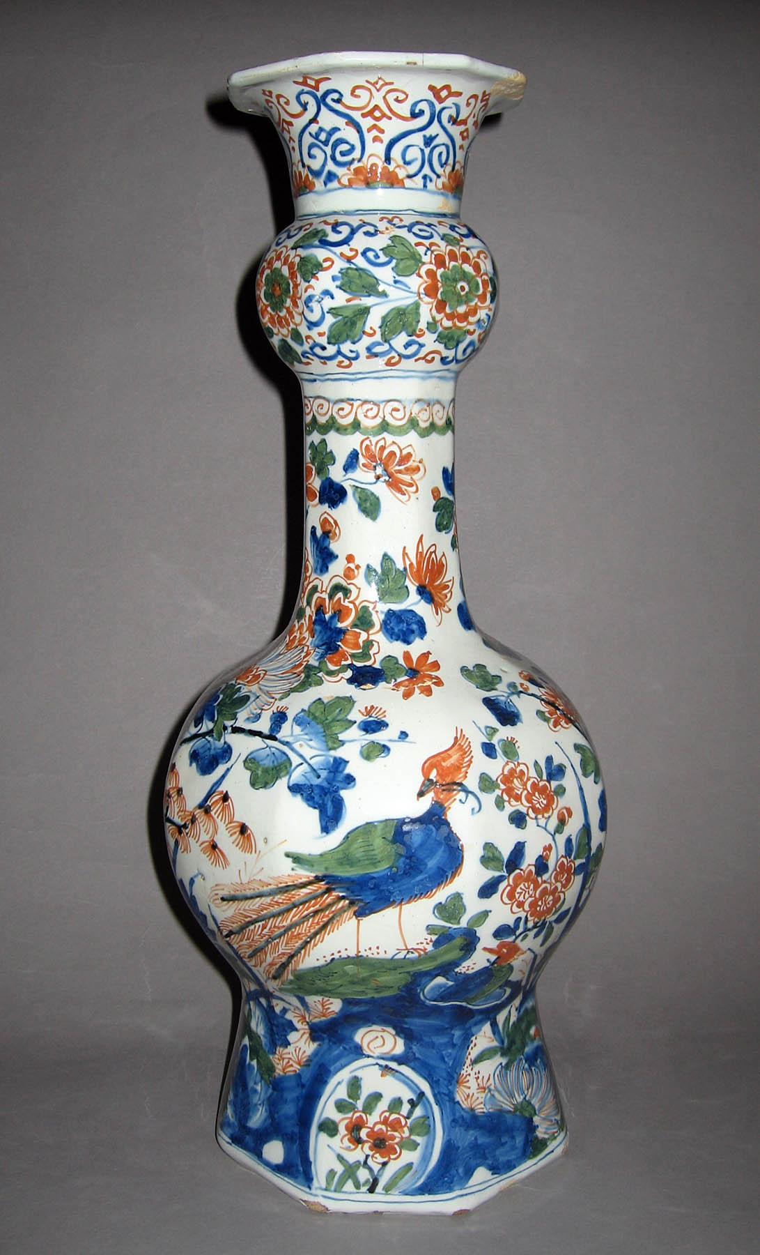 1961.1600 Earthenware vase