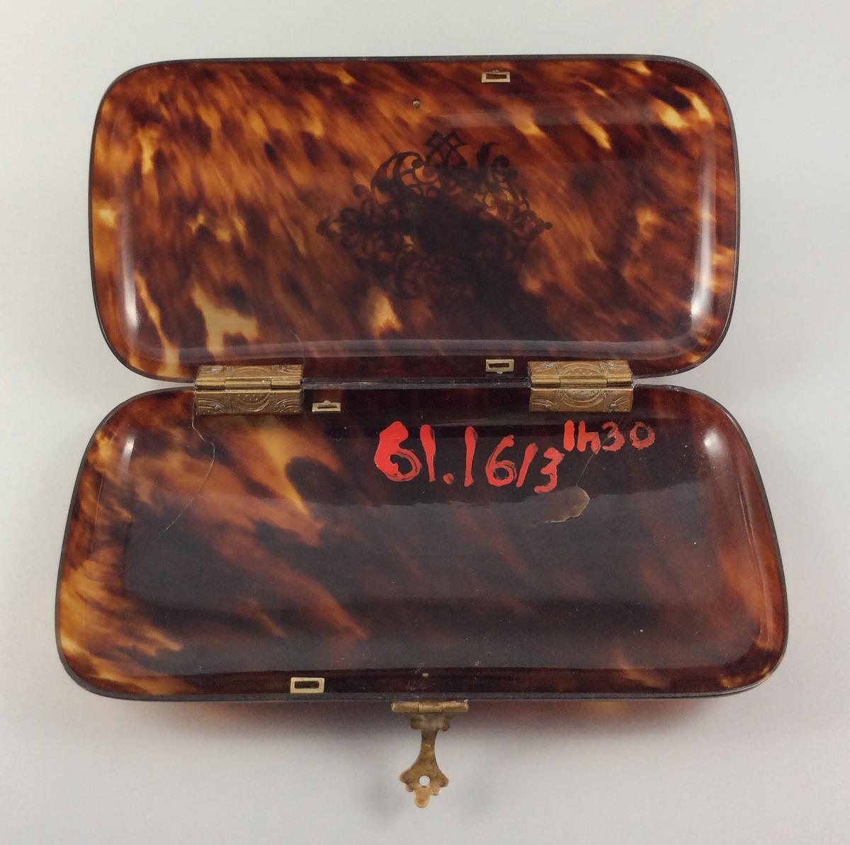 1961.1613 Box, view3