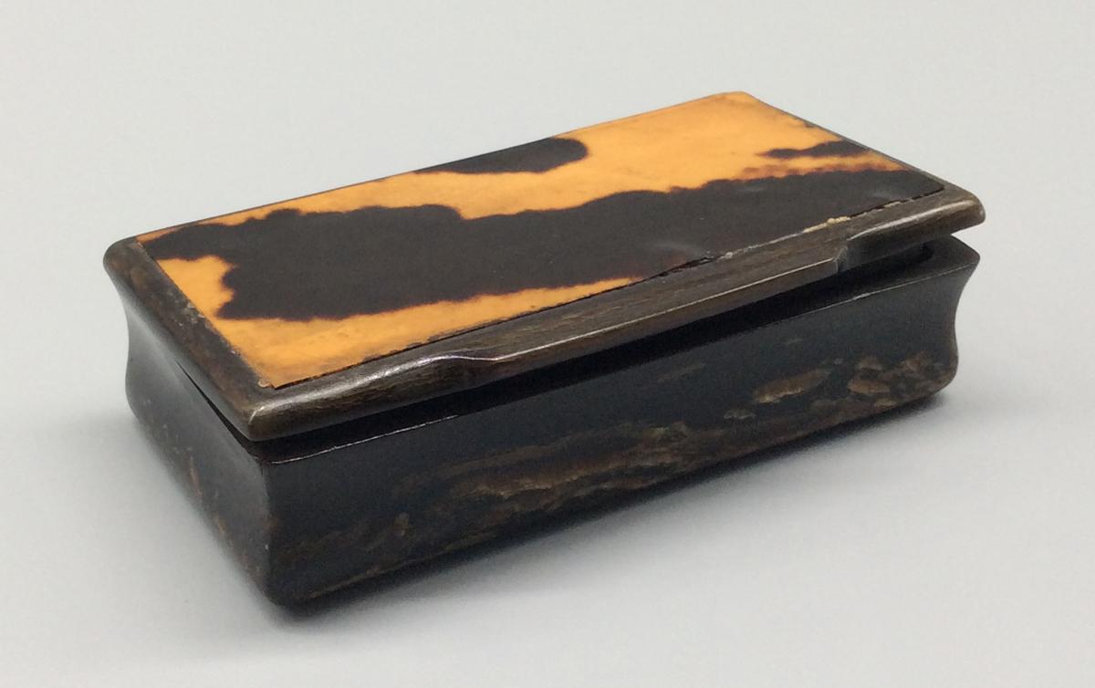 1961.1617 Box, view 1