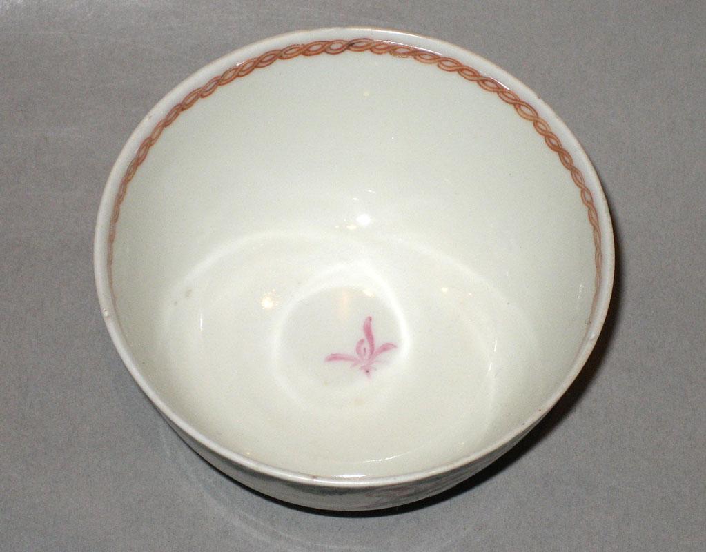 1961.1673a Teabowl upper