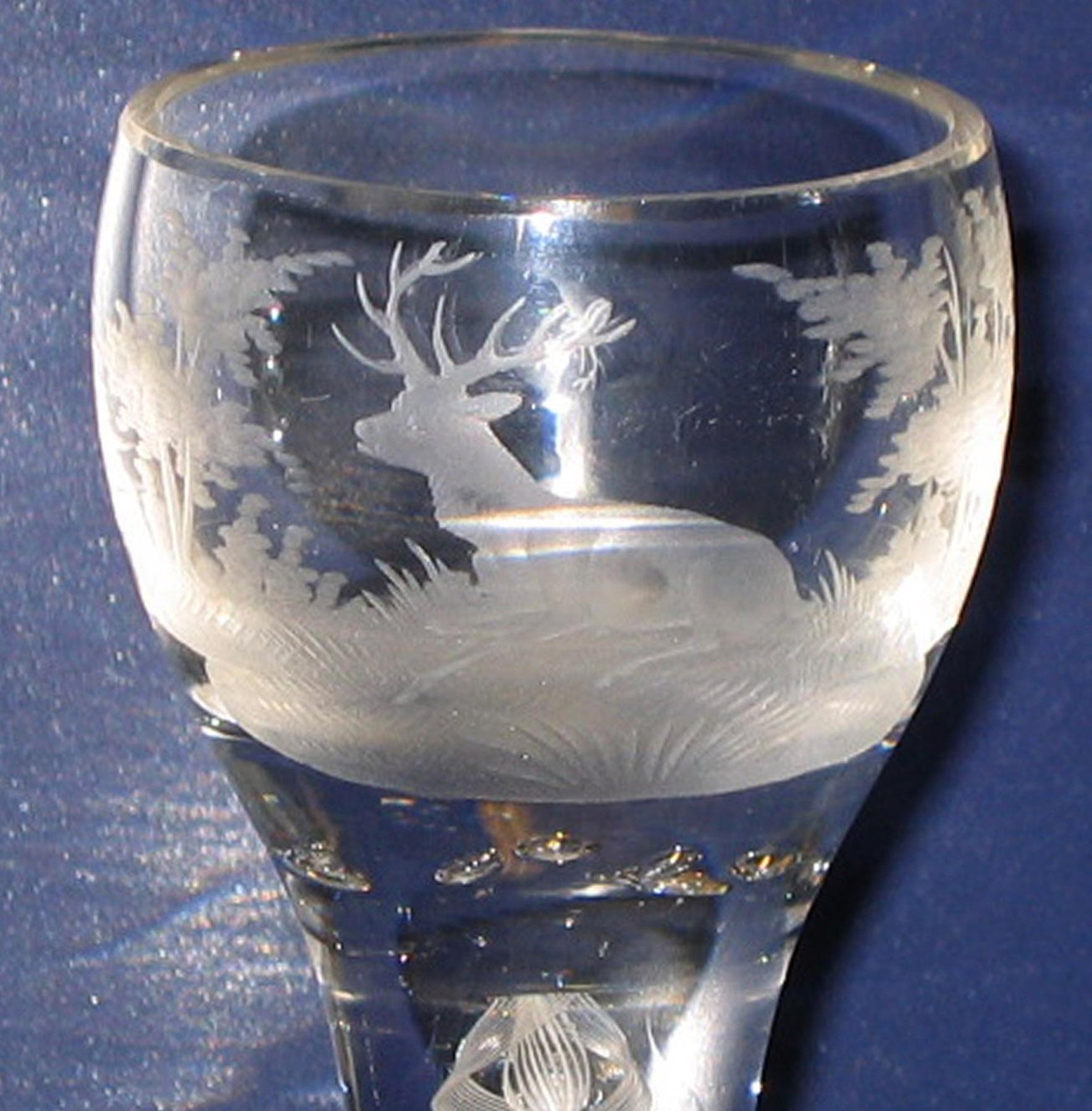 2006.0003.040 Wine glass (detail)