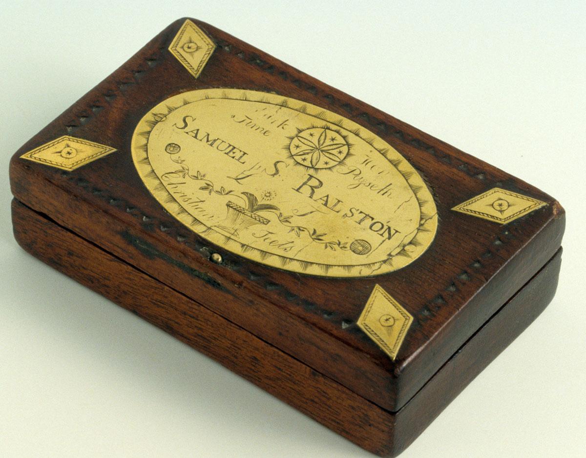 1961.1689 Compass, sundial