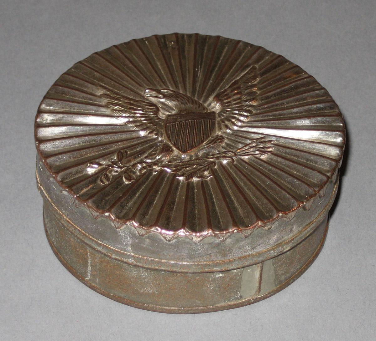 1961.1691 A, B Box